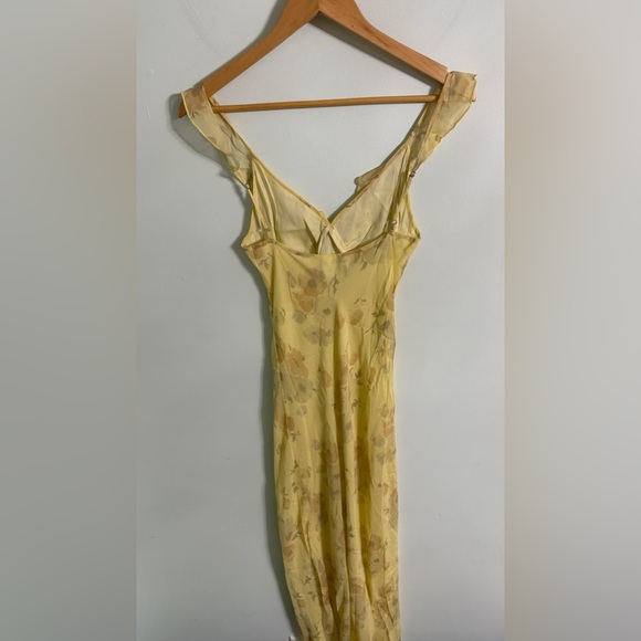 Réalisation Par Heidi Silk Dress in Zinnia Yellow Floral Print Size Small